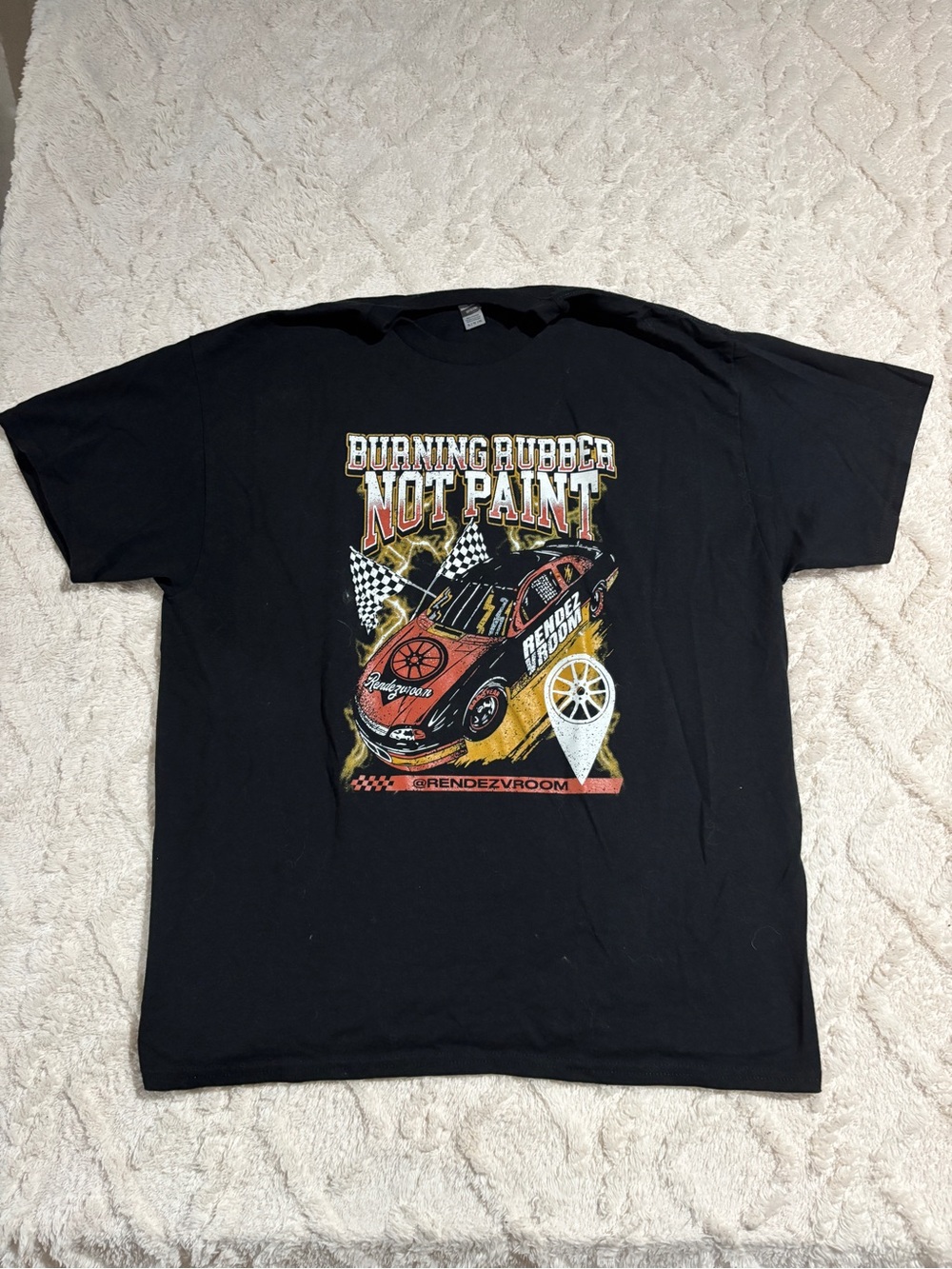 Men’s X-Large car racing graphic tee black